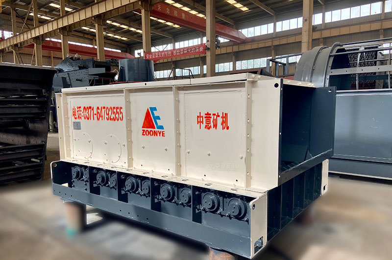 2滾軸篩車間實(shí)拍