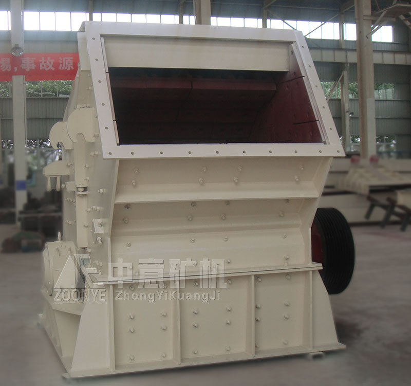 時(shí)產(chǎn)200噸反擊石子機(jī)