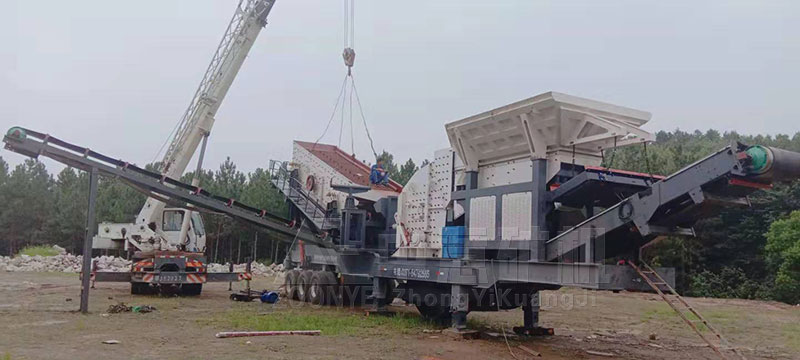 移動(dòng)式破碎篩分一體機(jī)