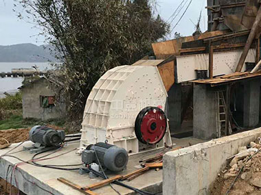 砂石破碎機成套設(shè)備型號價格,破碎石子用什么破碎機好