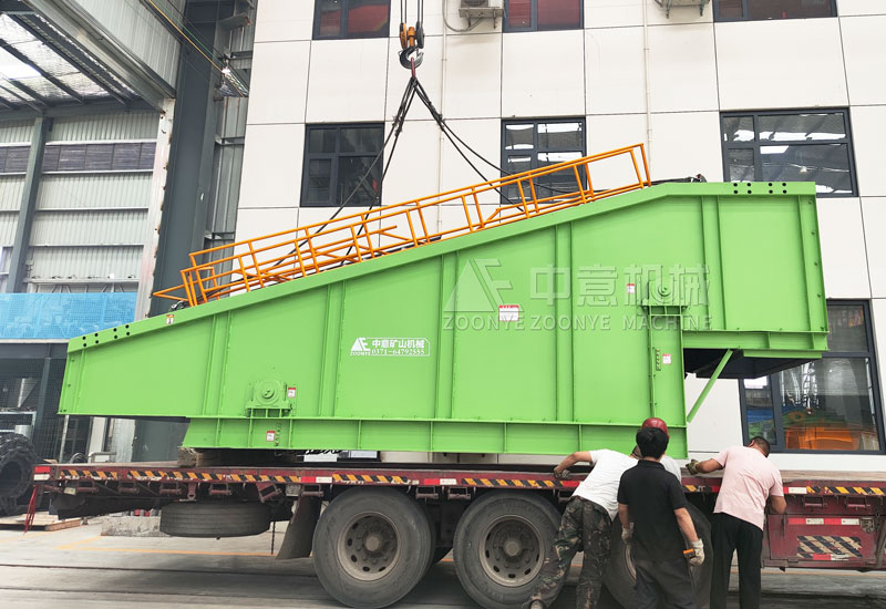 彈跳篩設(shè)備