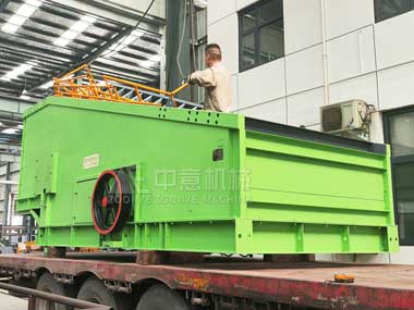 中意機械裝修垃圾處理設備順利裝車，即將啟程奔赴客戶現(xiàn)場